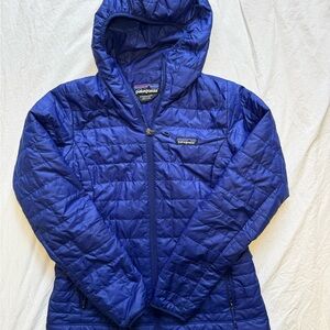 Patagonia Blue Nanopuff jacket